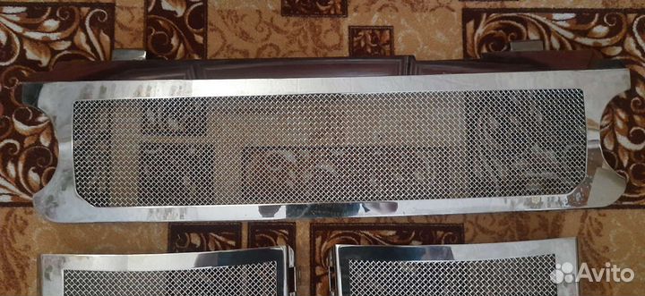 Решетка радиатора, жабры Range rover Voge 2006-09