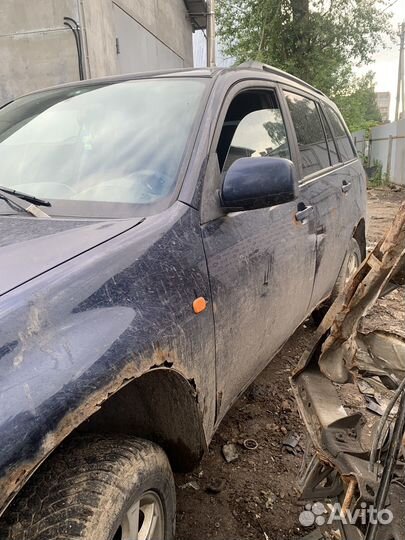 По запчастям Chery Tiggo T11 2.0 Полный привод