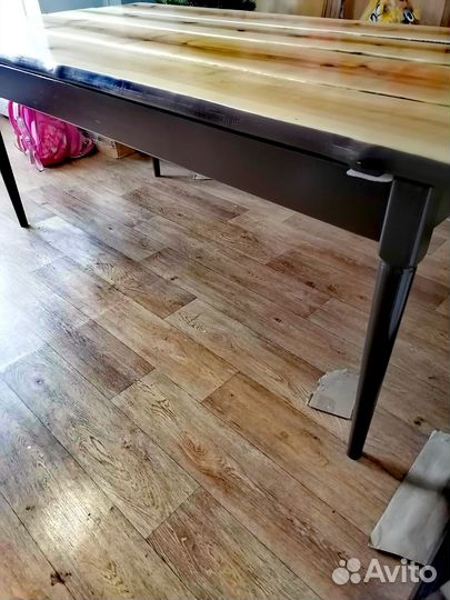 Столы обеденные