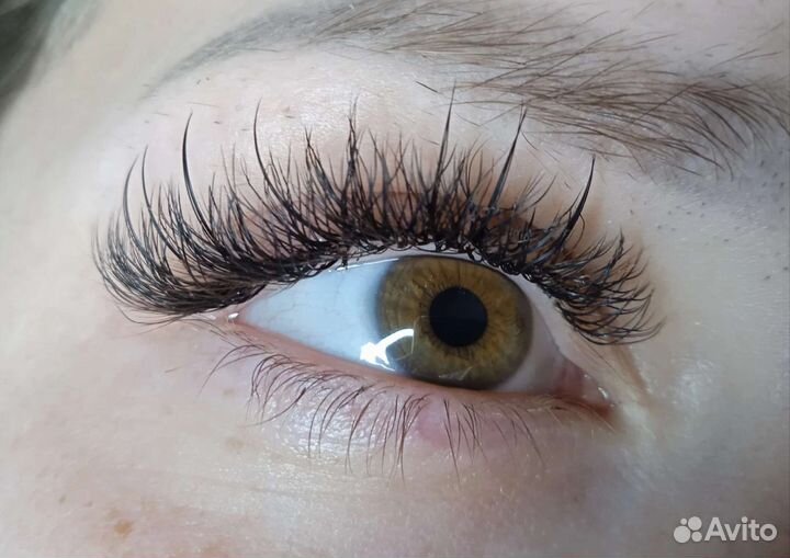 Наращивание ресниц. Любой объем