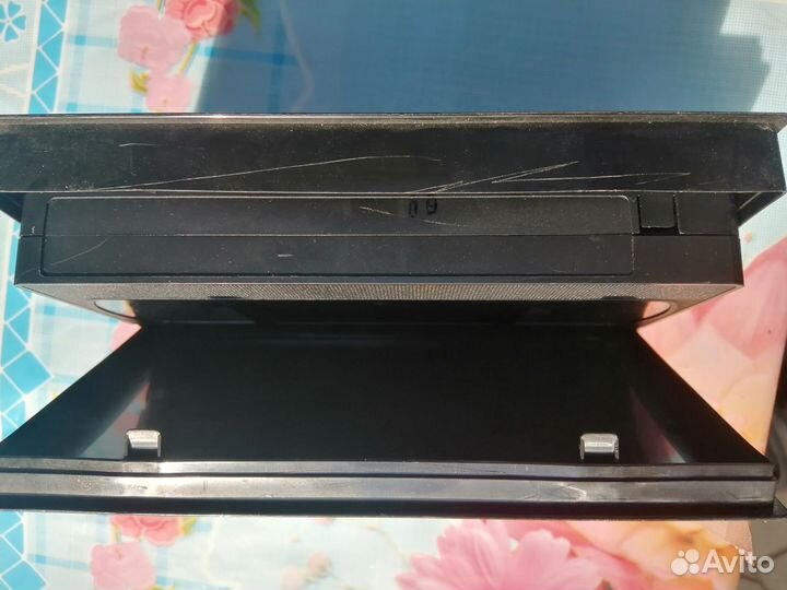 Видеокассета в жестком футляре