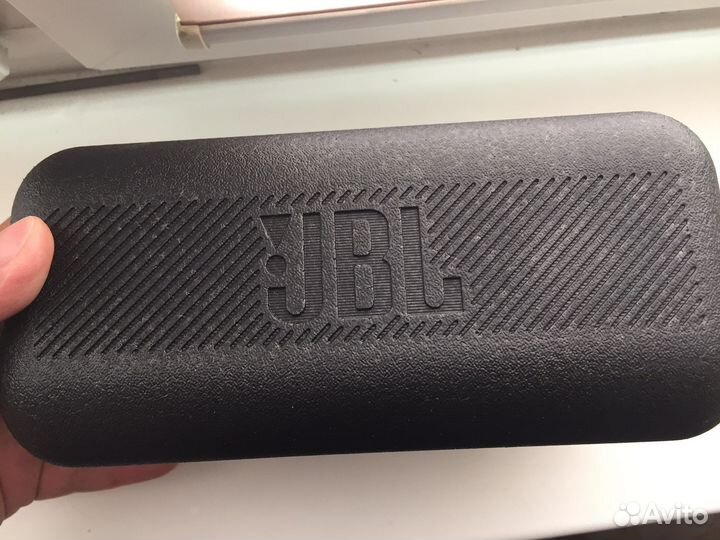 Блютуз колонка jbl