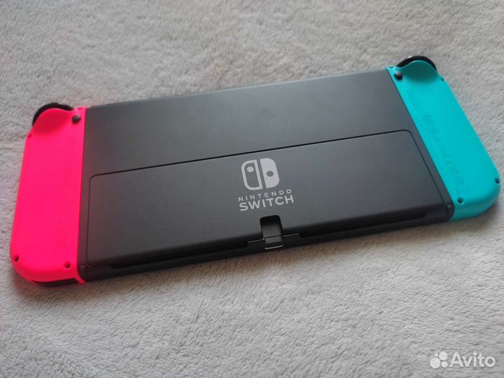Игровая приставка Nintendo Switch oled
