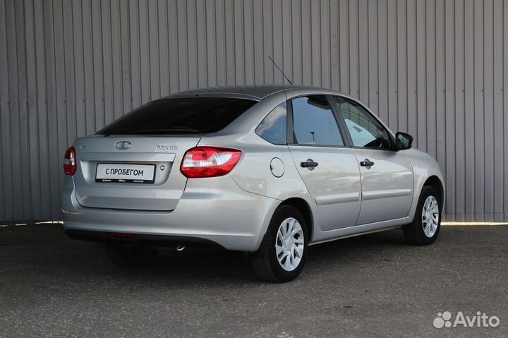LADA Granta 1.6 МТ, 2018, 32 855 км