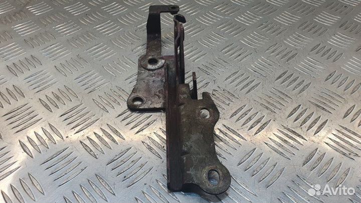 Петля капота правая Kia Spectra седан S6D 2008