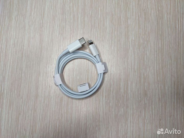 Кабель Apple USB Type-C / Lightning