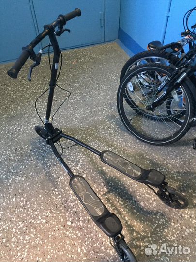 Инерционный самокат Zip Scooter