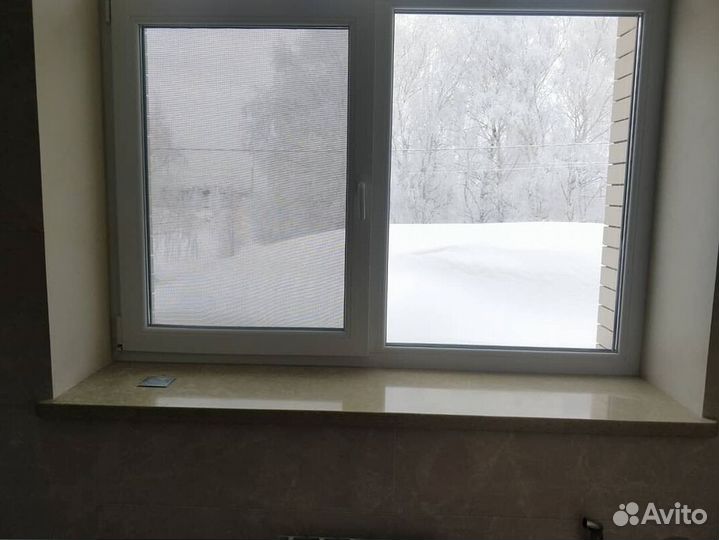 Подоконник из кварца под ключ