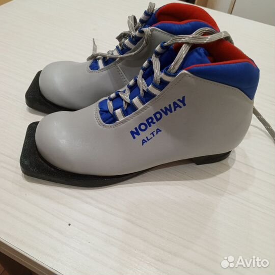 Лыжные ботинки Nordway Alta 34