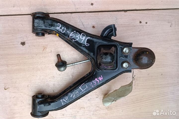 Рычаг Mitsubishi Pajero 4 правый задний