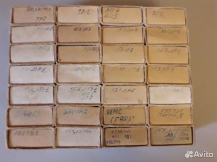 Микросхемы, транзисторы,стабилитроны