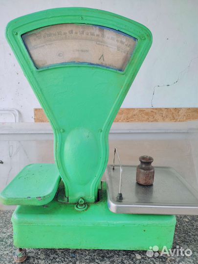 Весы СССР, рабочие, гири в комплекте, 1987 г