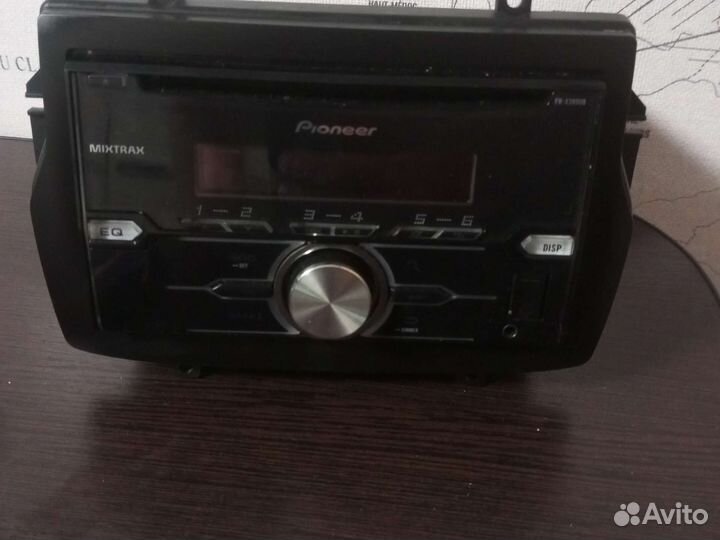 Магнитола pioneer