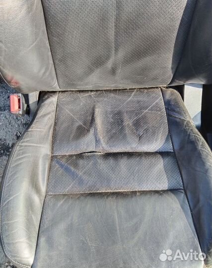 Сидение кожа Nissan Primera P12