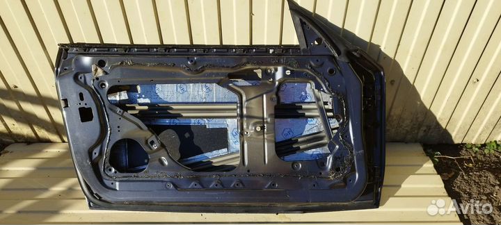 Дверь передняя левая BMW 1 E81 E82 E88