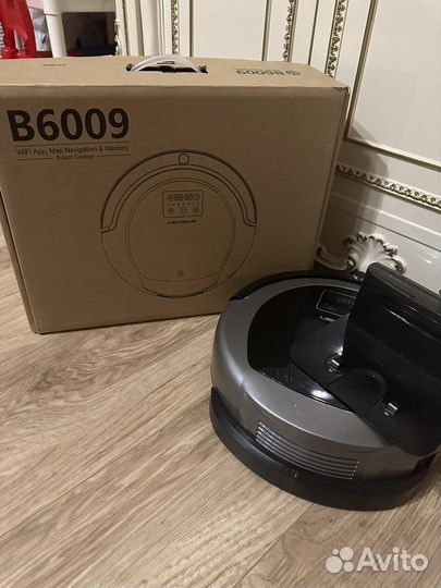 Робот пылесос