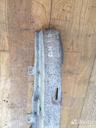 Усилитель переднего бампера Audi A4 B5