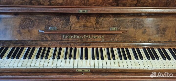 Cтаринное немецкое пианино Gebr.Hug&Co.,Leipzig