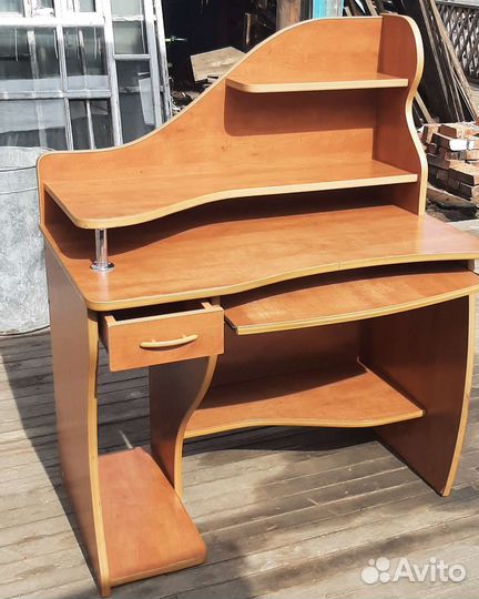 Компьютерный стол бу