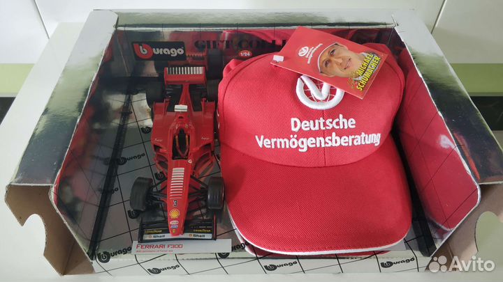 Набор F1 Bburago 1 24 модель + кепка M. Schumacher