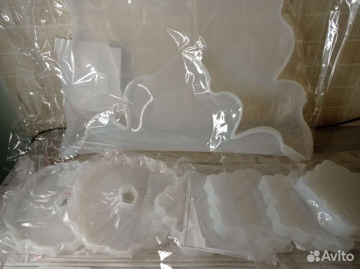 Молды силиконовые для эпоксидной смолы новые