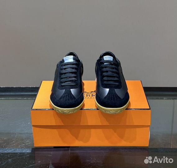 Кроссовки мужские hermes