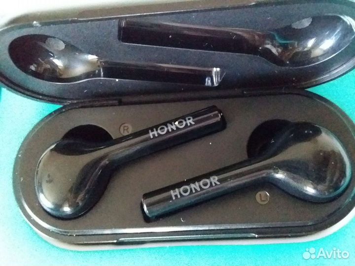 Беспроводные наушники honor FlyPods Lite