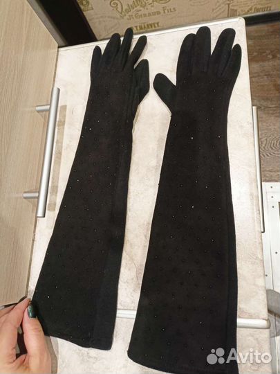 Перчатки