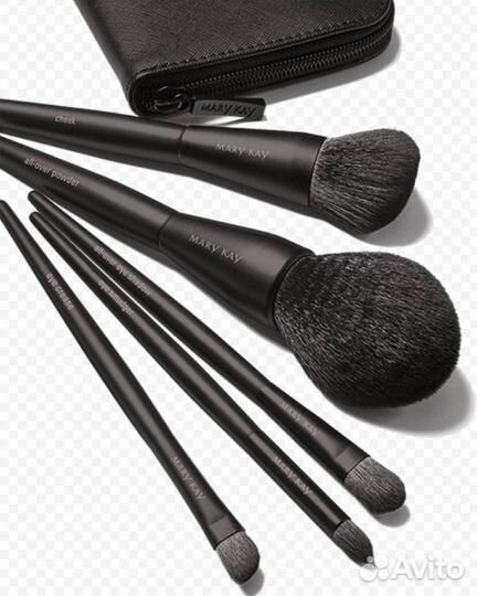 Коллекция кистей для макияжа