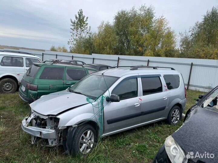 LADA largus в разборе