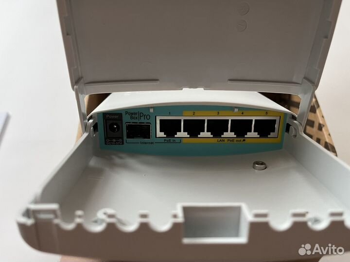 Mikrotik RB960PGS-PB PowerBox Pro