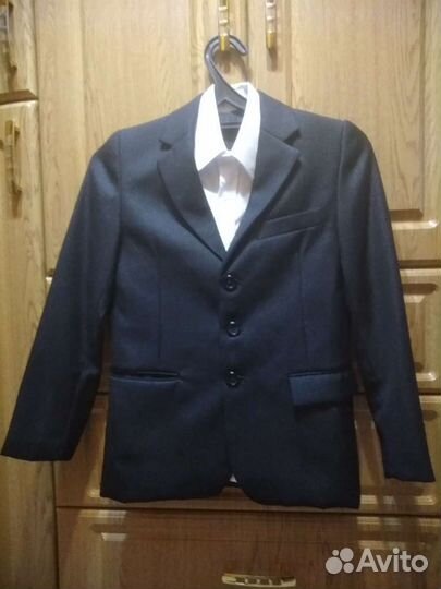 Школьный костюм тройка на мальчика