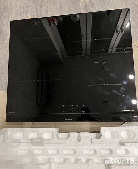 Встраиваемая индукционная панель Gorenje IT640BCS