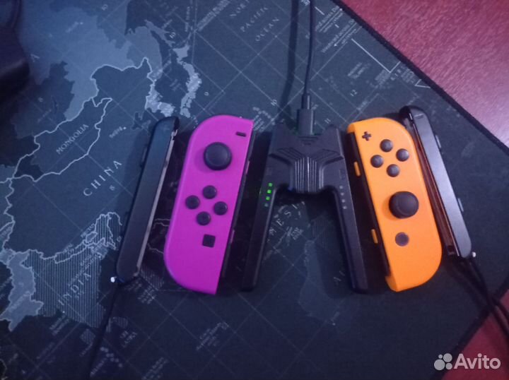 Joy-con с зарядной док станцией