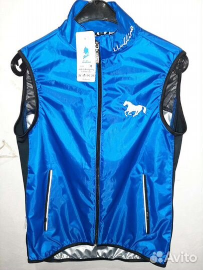 Жилет спортивный, разминочный