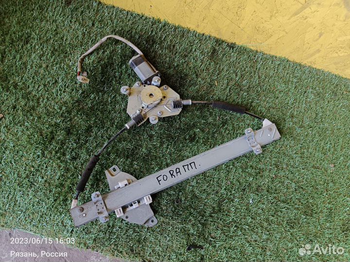 Передний правый стеклоподьемник Chery Fora A21