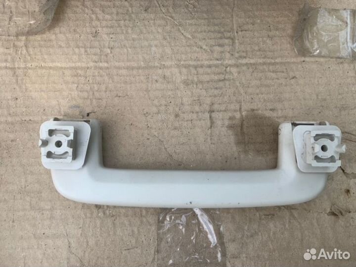 Ручка потолка передняя Ford Focus 3 хетчбэк 1.6