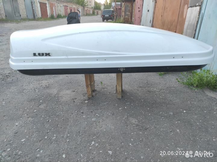 Автобокс на крышу