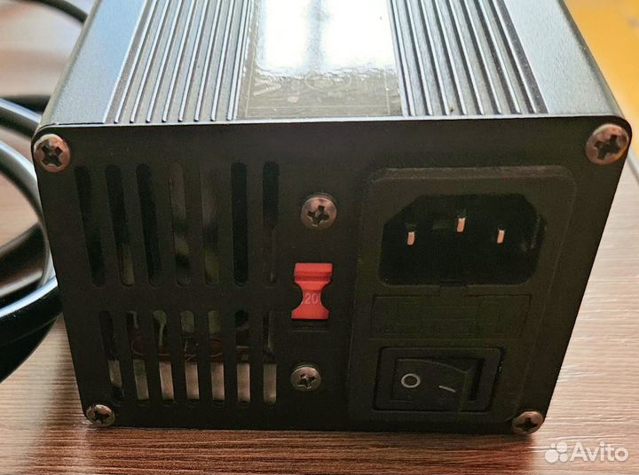 Зарядное устройство 67.2V-5A