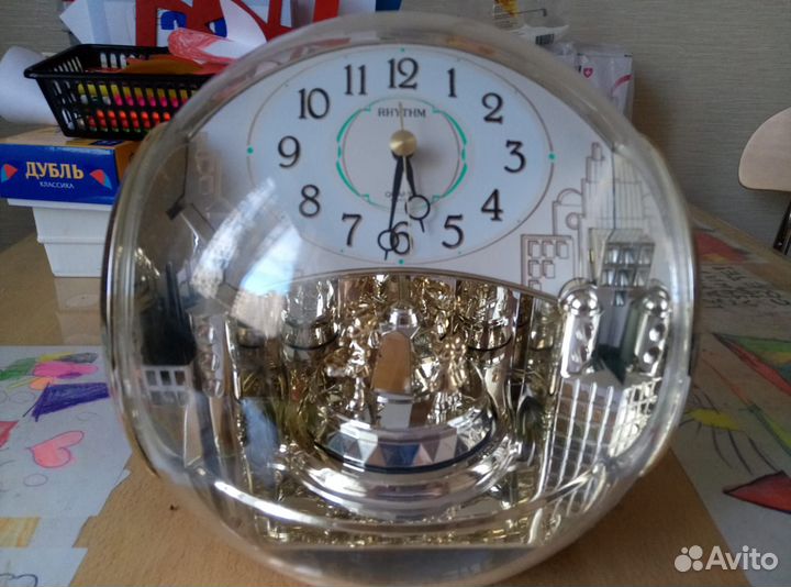 Часы настольные интерьерные rhythm quartz