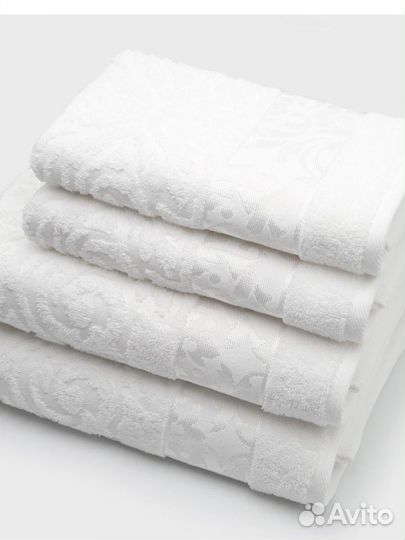 Полотенца новые махровые комплект