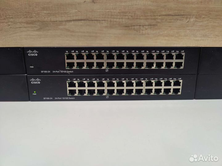 Коммутатор Cisco SF100-24