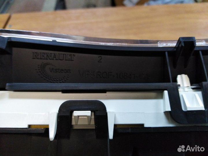 Щиток приборов Renault Clio 2005 - 2013