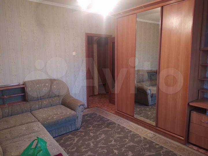 2-к. квартира, 53 м², 8/10 эт.