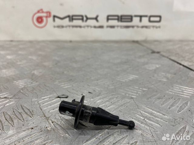 Б/У датчик температуры воздуха Toyota Rav4 (1)