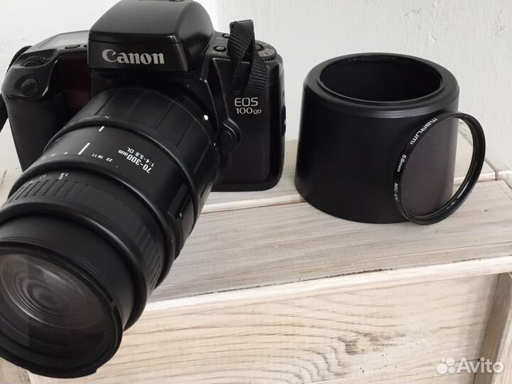 Canon EOS 100QD + Sigma 70-300/1:4-5,6 DL