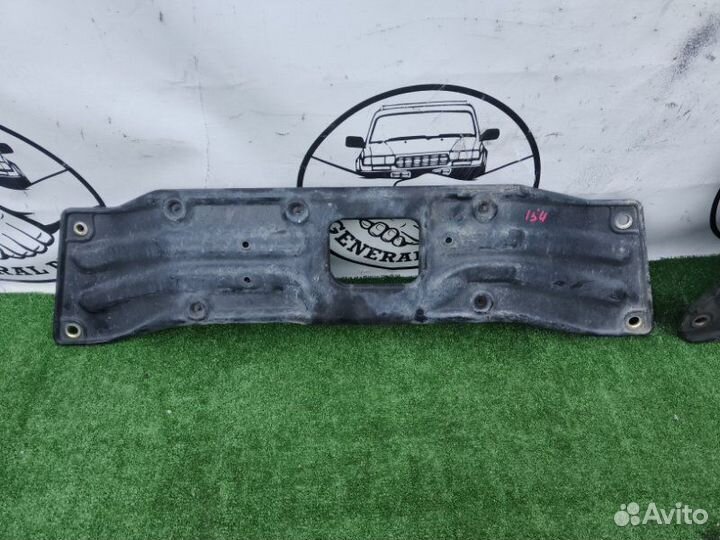 Защита двигателя Toyota Land Cruiser HDJ81 1HD-FT