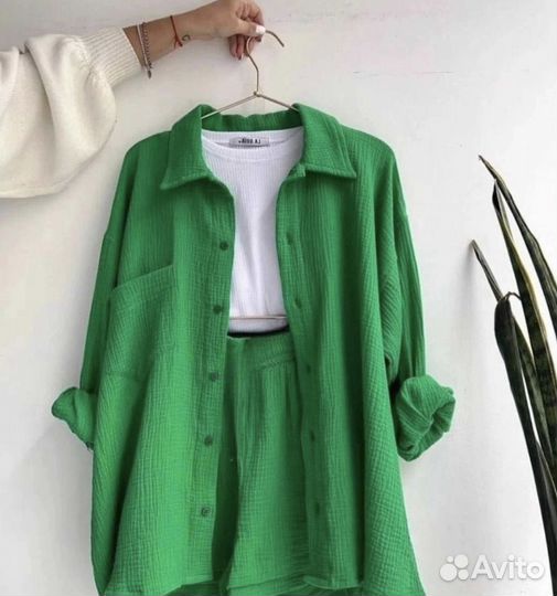 Костюм шорты и рубашка женский