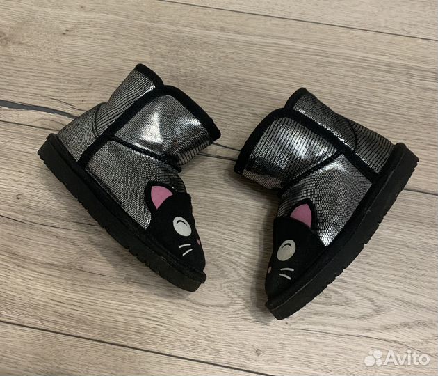 Угги для девочки 26