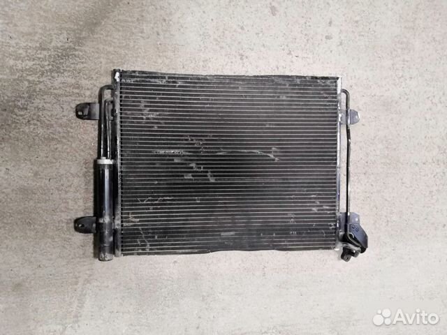 Радиатор кондиционера Volkswagen Tiguan